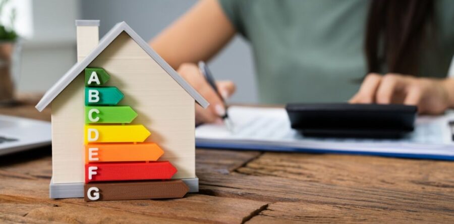 (Ελληνικά) Εξοικονομώ- Αυτονομώ: Πότε ανοίγει η πλατφόρμα, τι αλλάζει, ποιοι θα το πάρουν